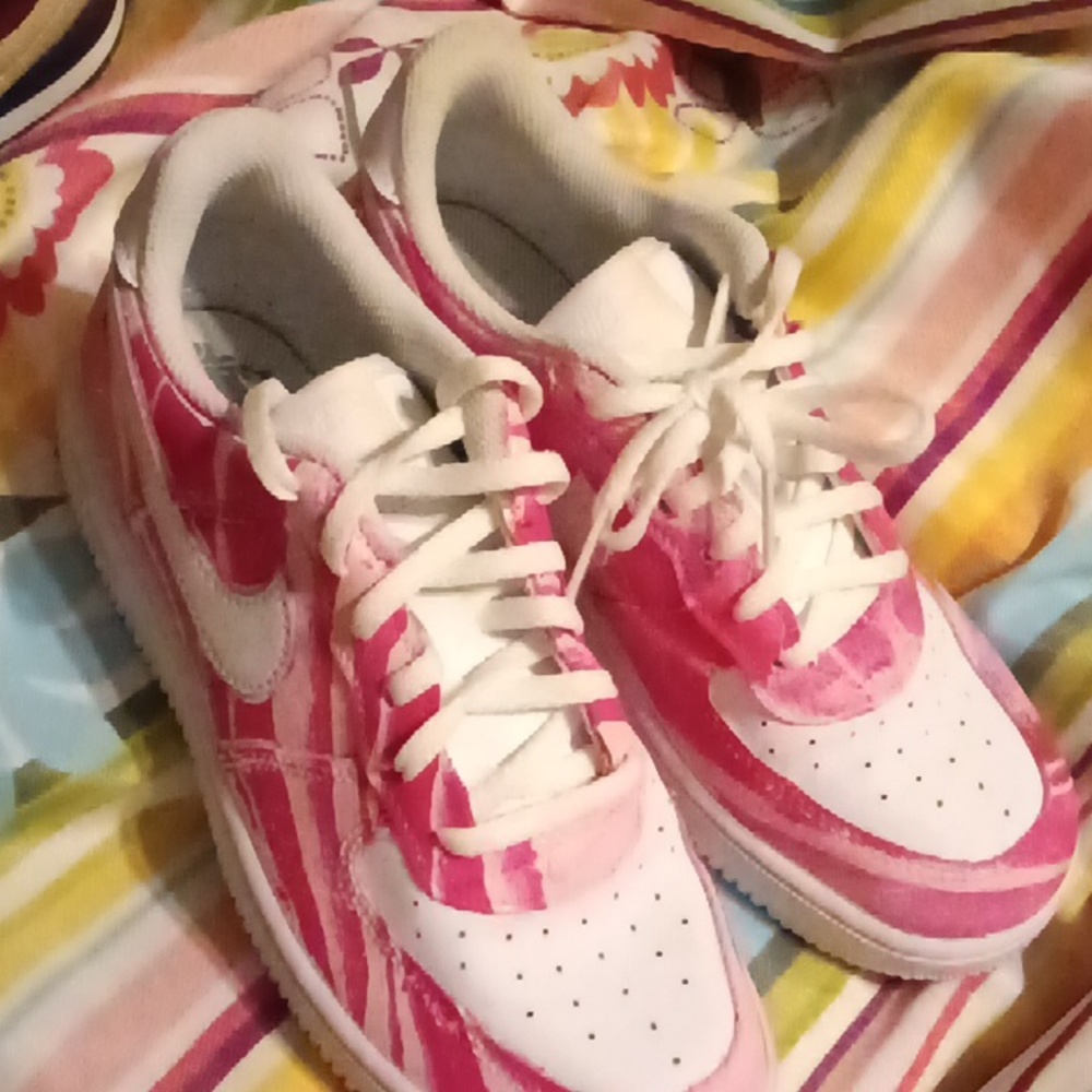 Air force Nike tennis shoe